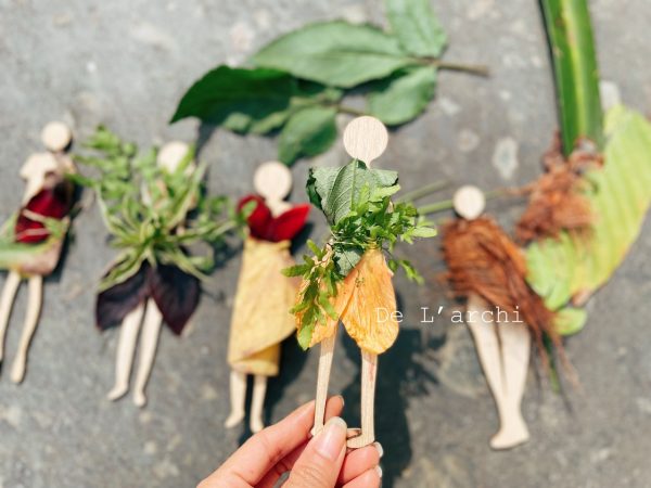Bộ búp bê gỗ thủ công siêu xinh, cùng bé tạo nên những câu chuyện đáng yêu, làm móc treo khóa và trang trí góc học tập cực dễ thương - Hình ảnh 29