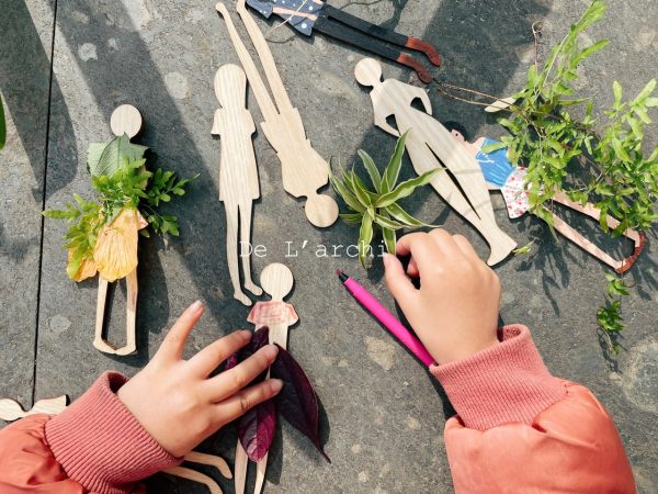 Bộ búp bê gỗ thủ công siêu xinh, cùng bé tạo nên những câu chuyện đáng yêu, làm móc treo khóa và trang trí góc học tập cực dễ thương - Hình ảnh 44