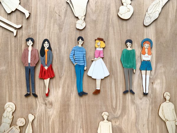 Bộ búp bê gỗ thủ công siêu xinh, cùng bé tạo nên những câu chuyện đáng yêu, làm móc treo khóa và trang trí góc học tập cực dễ thương - Hình ảnh 76