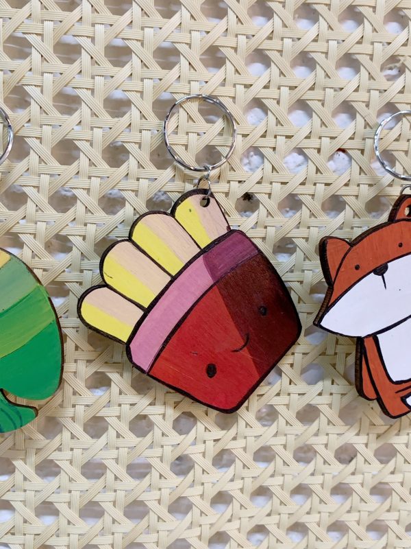 Bộ gỗ 30 hình thú cute, giúp bé thỏa sức tô vẽ sáng tạo, làm móc treo khóa, trang trí góc học tập siêu xinh - Hình ảnh 109