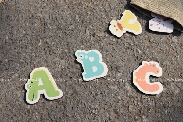 Bộ chữ cái hình bánh ngộ nghĩnh với lớp phủ UV bảo vệ  - An Toàn Cho Bé, nhận diện mặt chữ, tô điểm phòng bé thêm xinh - Hình ảnh 45